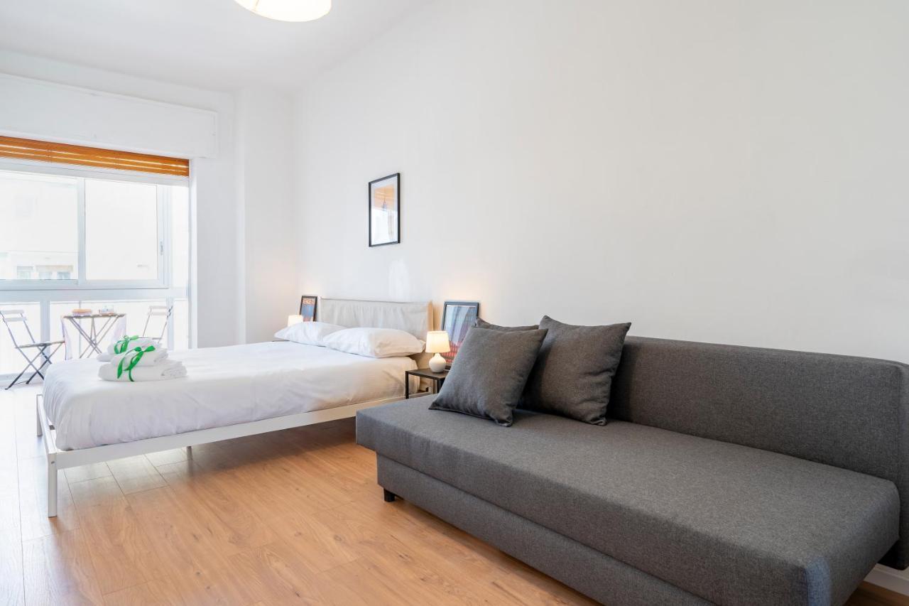 Central & Elegant Loft - With Balcony Bari Zewnętrze zdjęcie